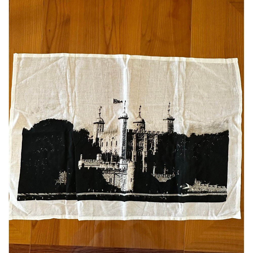 Tower of London Souvenir Tea Towel Black White Cotton London England RN 87951